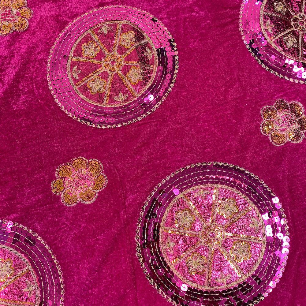 Brocade Sequins Patch on Velvet - Image 5