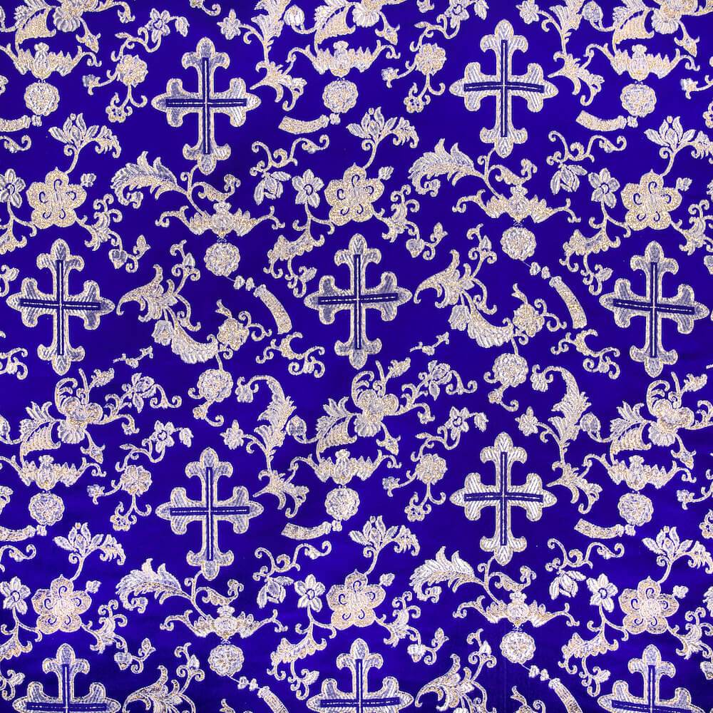 Church Cross Metallic Brocade - Image 34