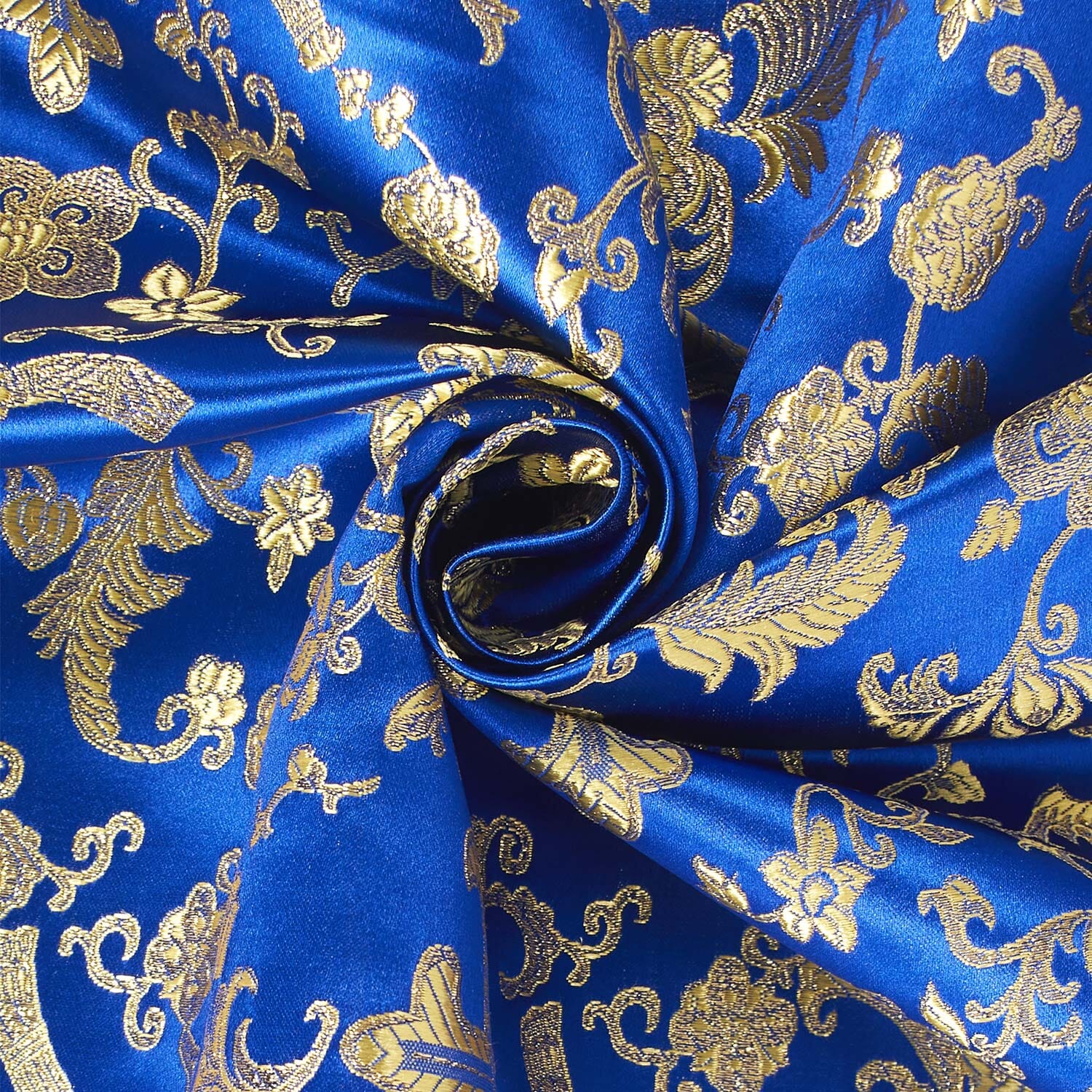Church Cross Metallic Brocade - Image 38