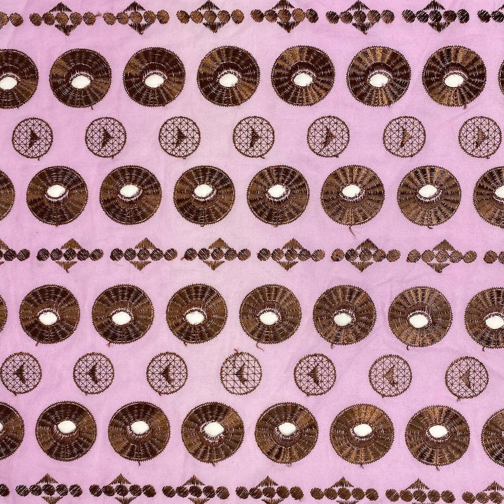 Discus Embroidery on Organza - Image 5