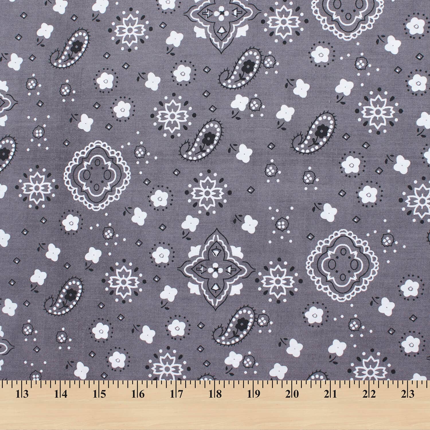 Paisley Print Bandana Broadcloth (60 Inches) - Image 43